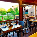 Wellness Carlos Grill Bbq Oda ve Kahvaltı
