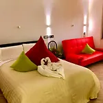 Wellness Carlos Grill Bbq B&B 그린자네 카보르