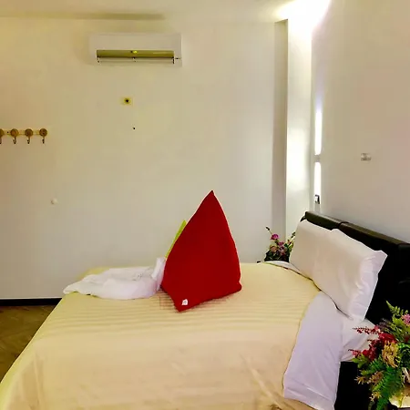 Wellness Carlos Grill Bbq Oda ve Kahvaltı 4*